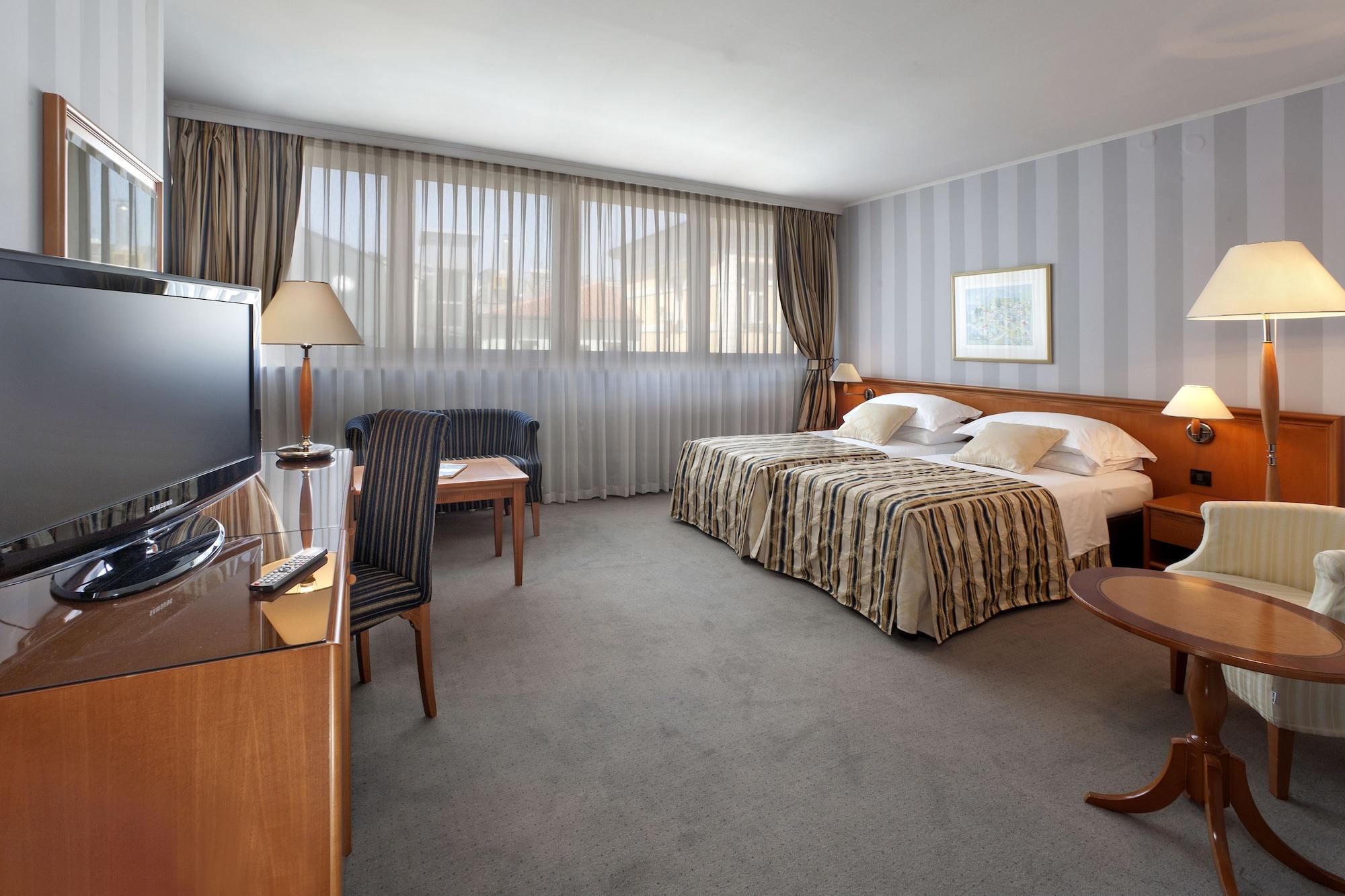 Grand Hotel Bonavia Rijeka Zewnętrze zdjęcie