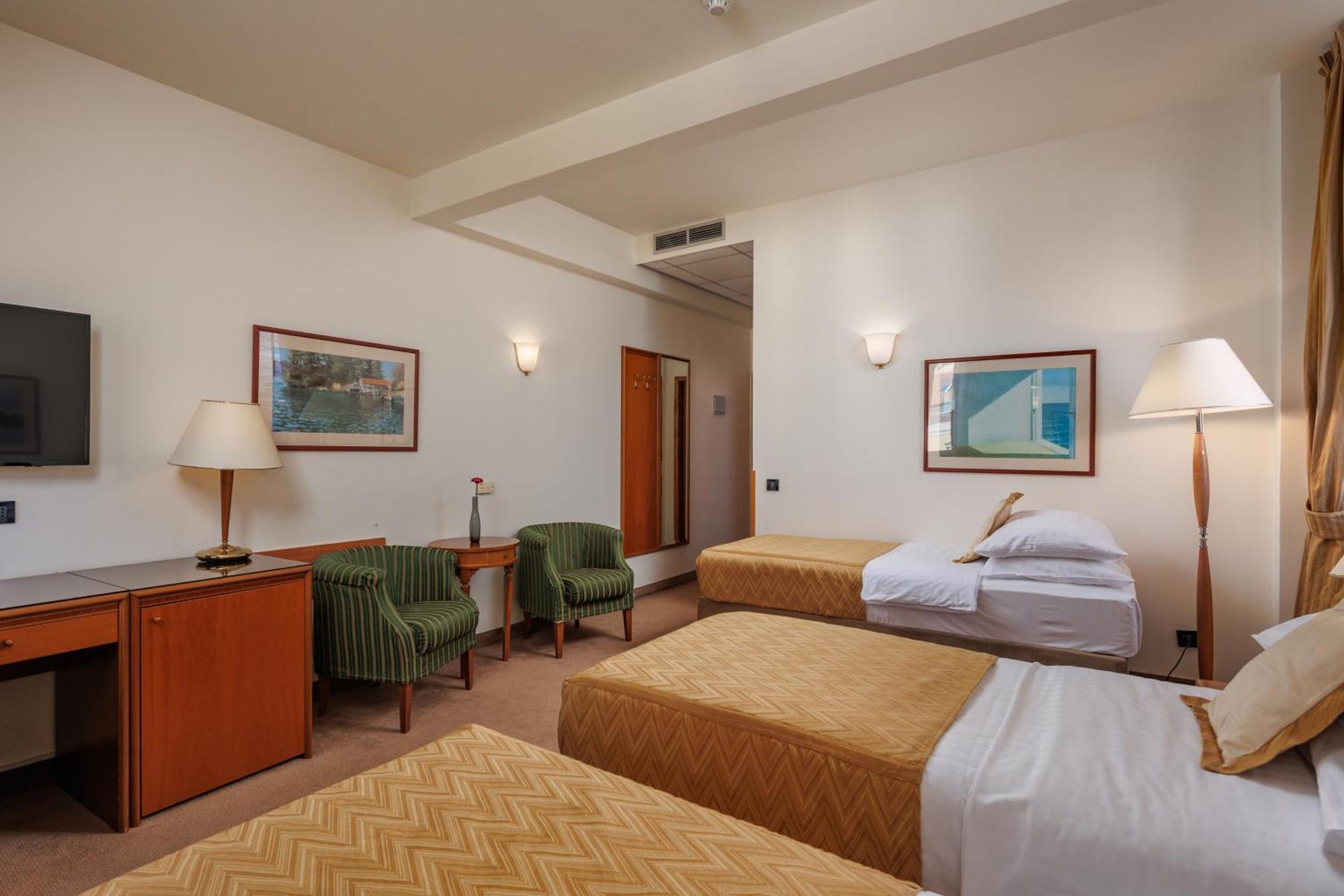Grand Hotel Bonavia Rijeka Zewnętrze zdjęcie